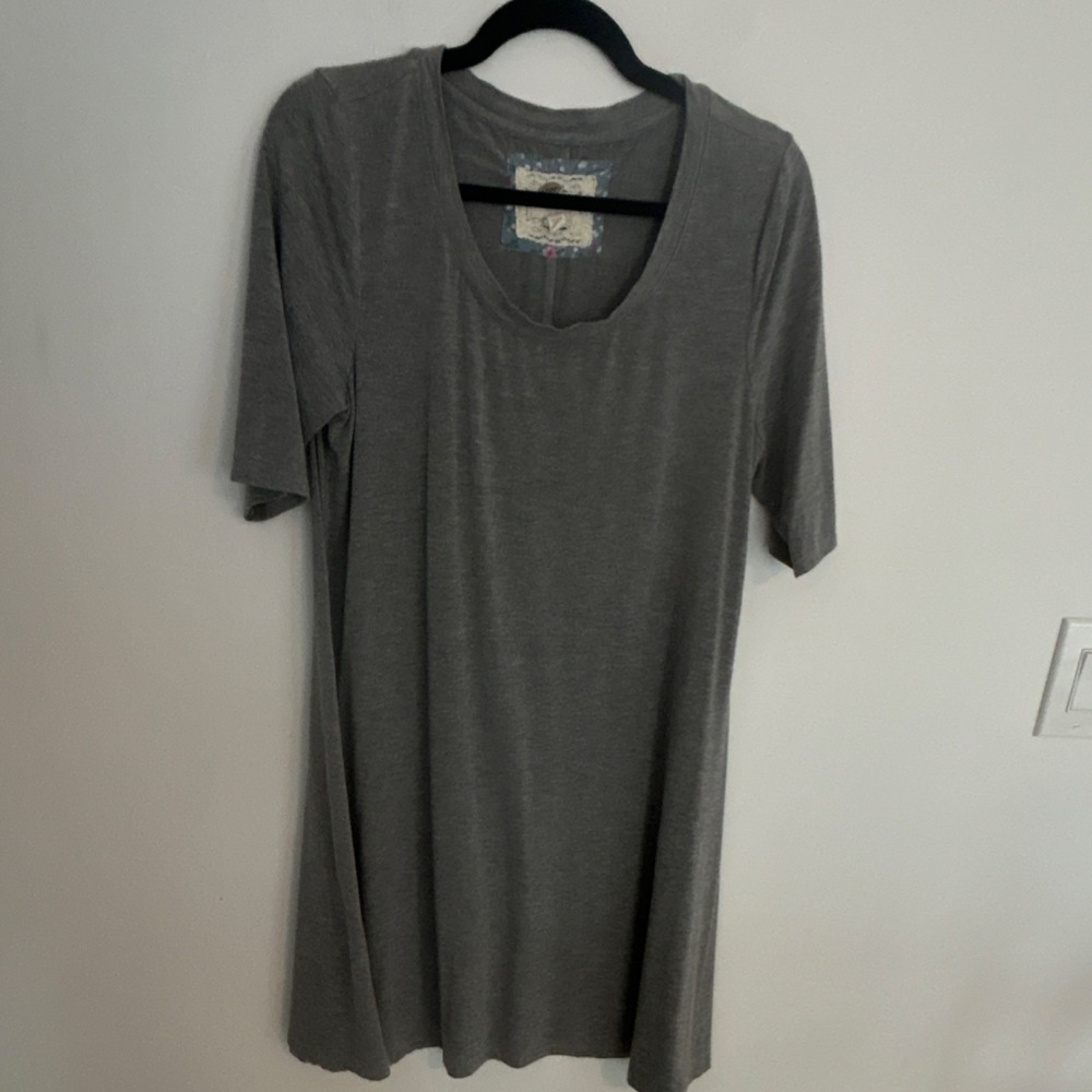 Cupio Gray Knit Lace Accent Scoop Neck Short Sleeve Stretch comfy dress Women's